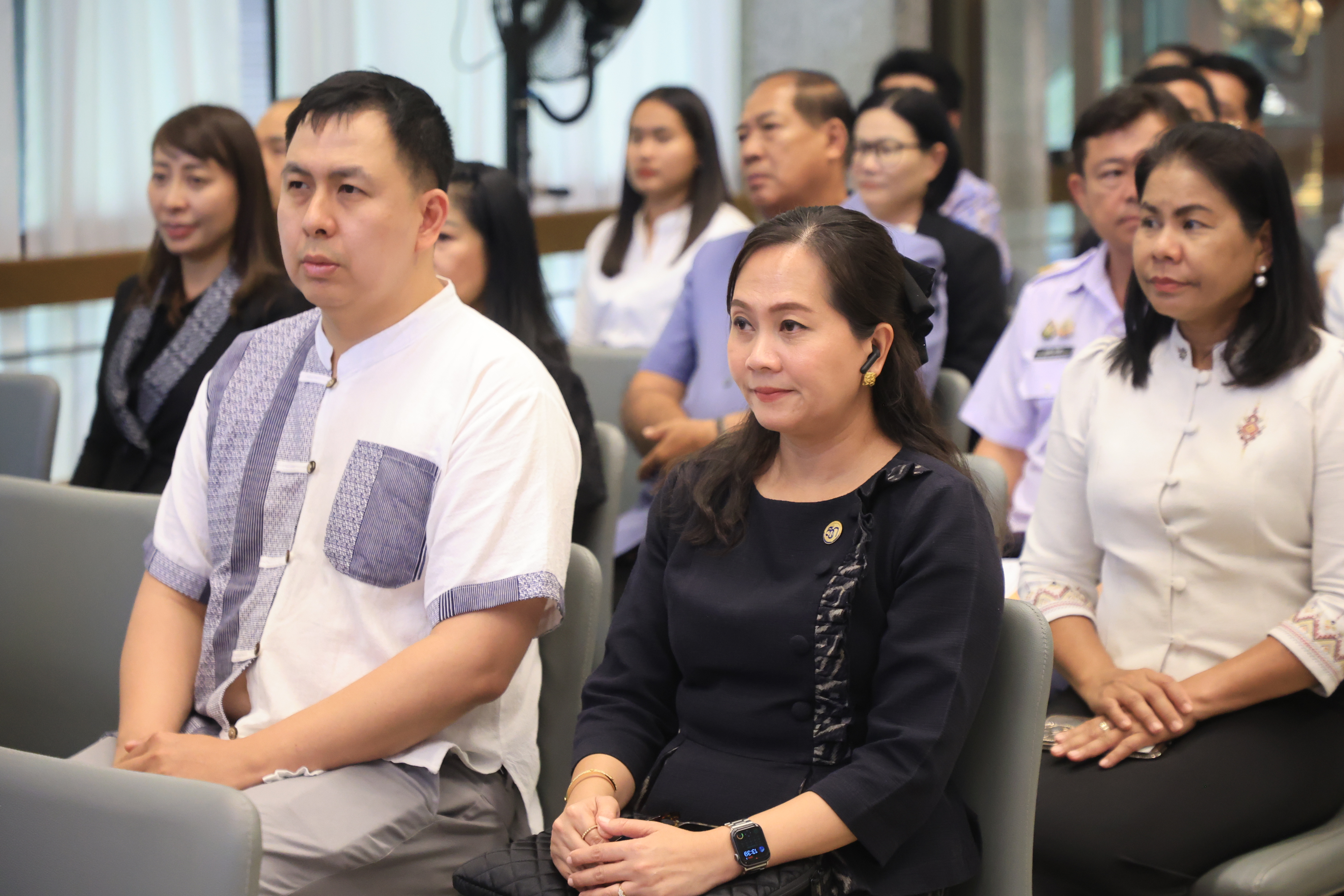 title - ส.ป.ก. แถลงข่าวการจัดงาน “สืบสานพระราชปณิธาน สร้างงานเกษตรกรรม เลิศล้ำงานหัตถศิลป์ ท่องเที่ยวถิ่นวิถีไทย” ประจำปี พ.ศ. 2569 ชิงถ้วยพระราชทาน
